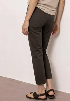 3/4 broek met flared pijpen in casual pasvorm