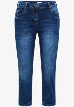 3/4 Slim Leg jeans in casual fit