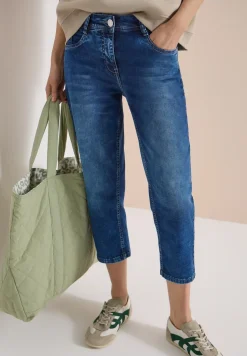 3/4 Slim Leg jeans in casual fit