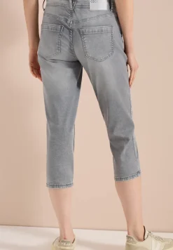 3/4 Slim Leg jeans in casual fit