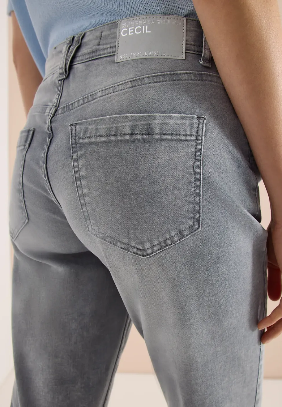 3/4 Slim Leg jeans in casual fit