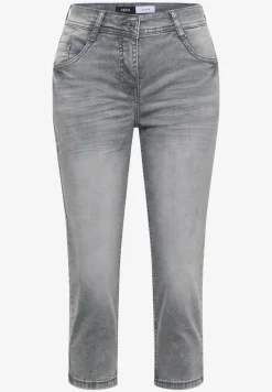 3/4 Slim Leg jeans in casual fit