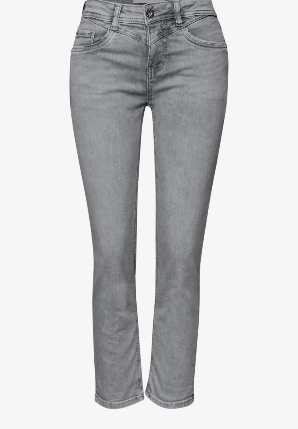 7/8 Slim Leg jeans in casual fit