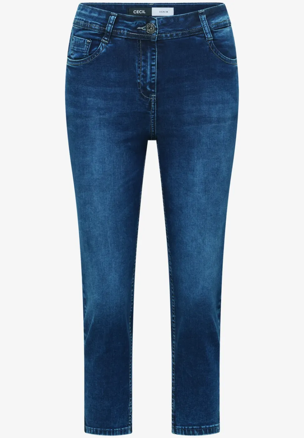 3/4 Slim Leg jeans in Slim Fit