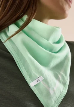 Bandana met tape detail