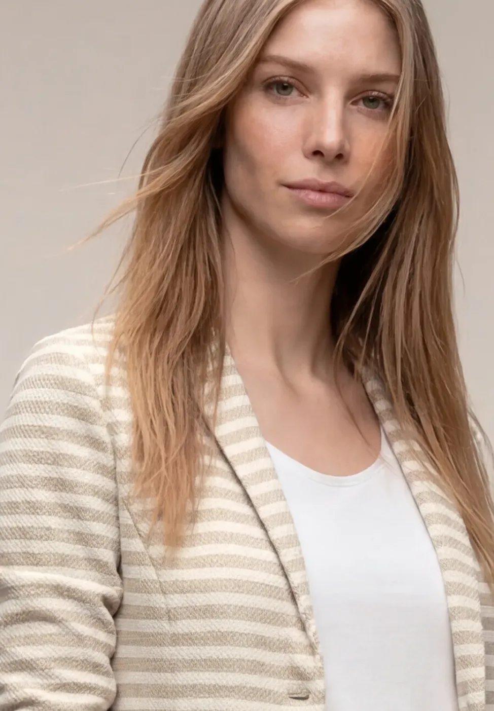 Basic blazer met knopen en strepen