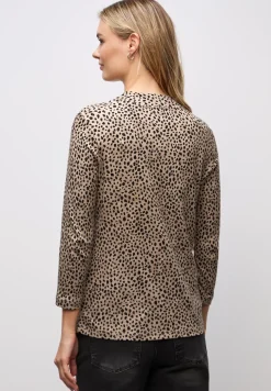 Basic leo col shirt
