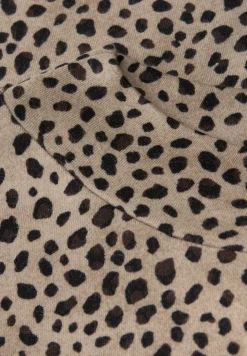Basic leo col shirt