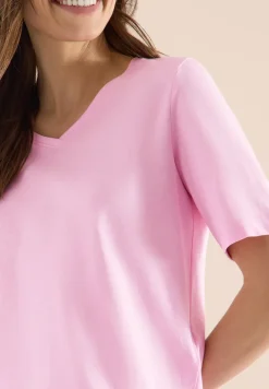 Basic Shirt met V-hals