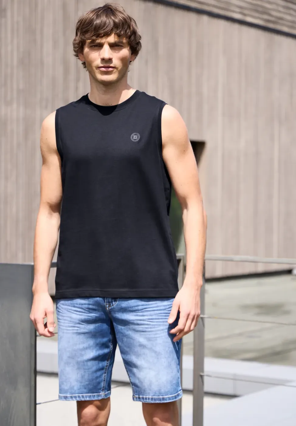 Basic tanktop met ronde hals