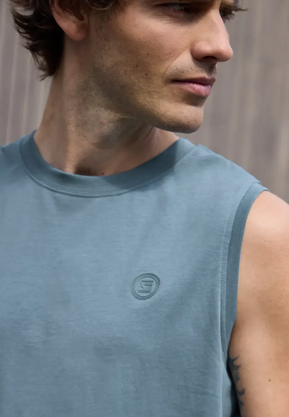 Basic tanktop met ronde hals