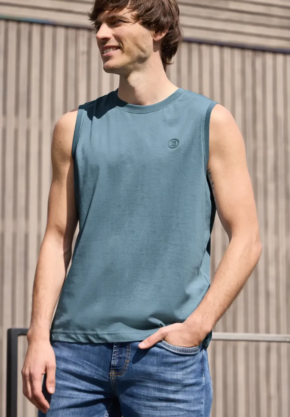 Basic tanktop met ronde hals