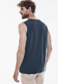 Basic top