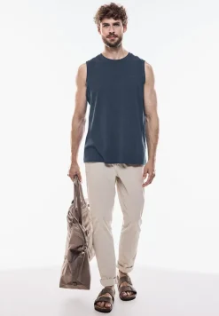Basic top