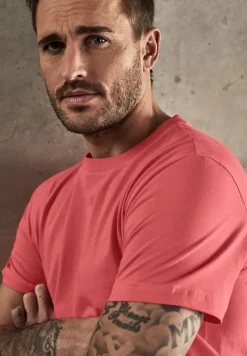 Basic T-shirt in effen kleur