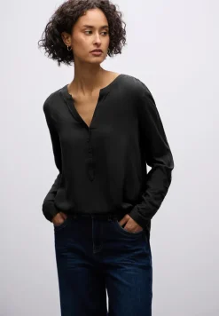 Basic blouse in effen kleur