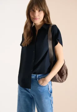 Basic blouse met overhemdkraag in effen kleur