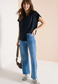 Basic blouse met overhemdkraag in effen kleur