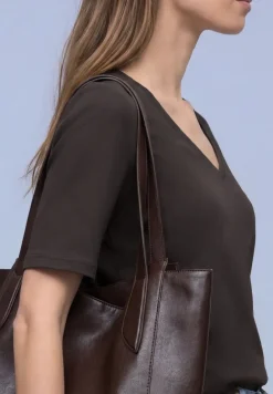 Basic Shirt