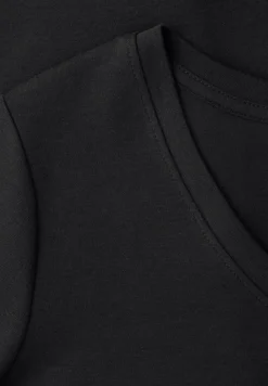 Basic Shirt