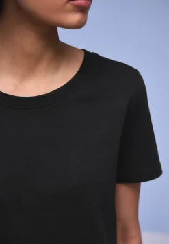 Basic Shirt