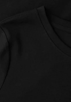 Basic Shirt
