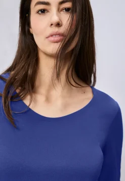 Basic shirt