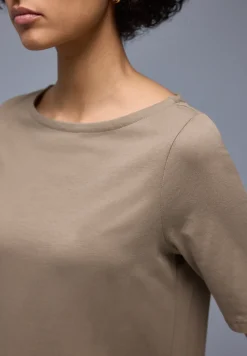 Basic Shirt