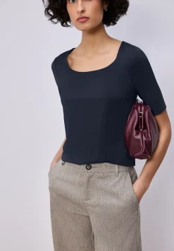 Basic shirt