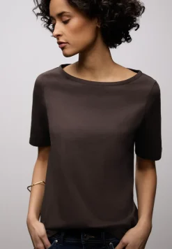 Basic Shirt