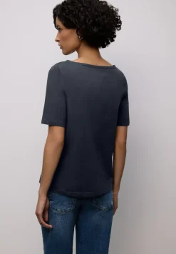 Basic Shirt