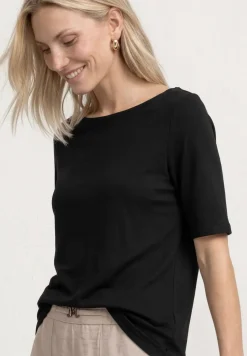 Basic Shirt