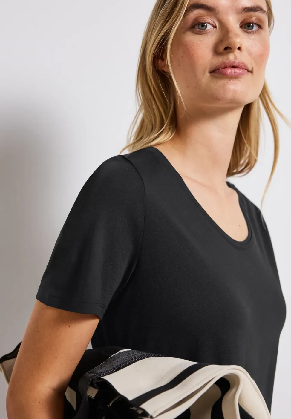 Basic Shirt