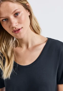 Basic Shirt