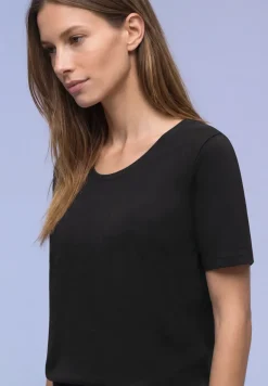 Basic Shirt