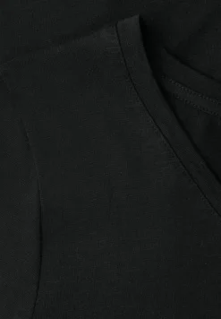 Basic Shirt