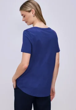 Basic Shirt