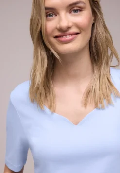 Basic Shirt