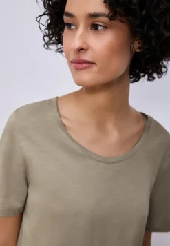 Basic Shirt