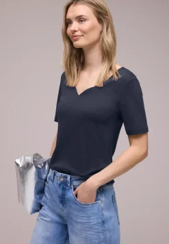 Basic Shirt