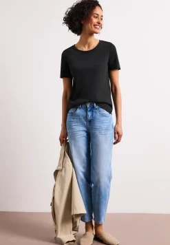 Basic Shirt