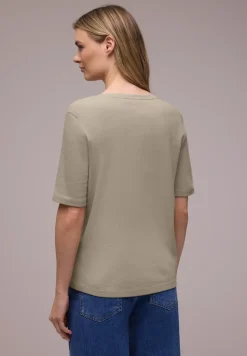 Basic Shirt