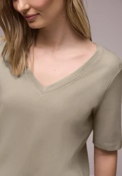 Basic Shirt