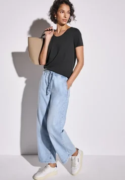 Basic Shirt in effen kleur