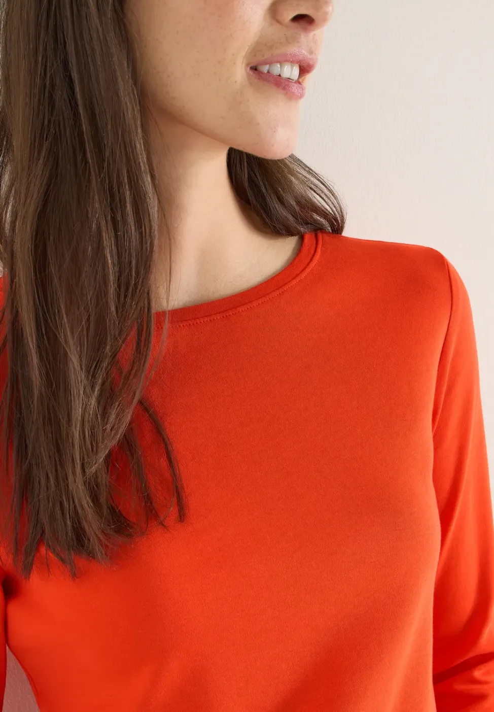 Basic shirt in effen kleur