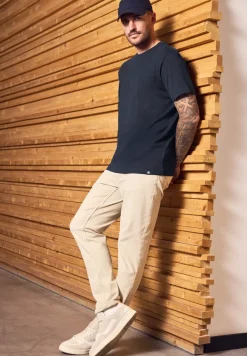 Basic Shirt in effen kleur