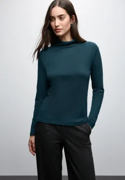 Basic shirt met coltrui