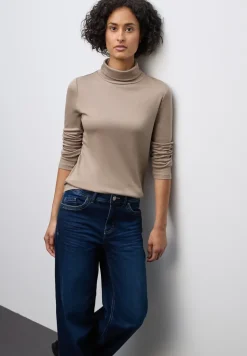 Basic shirt met coltrui