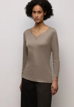 Basic shirt met knoopdetail