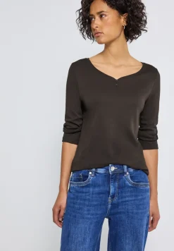 Basic shirt met knoopdetail